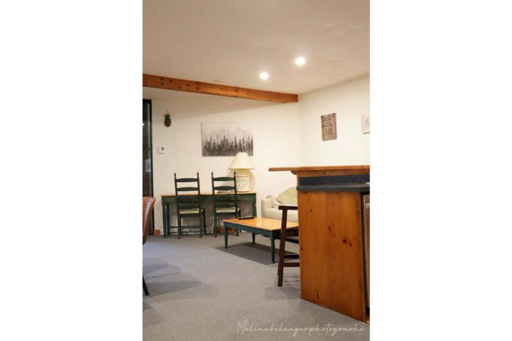 Ferienwohnung Escapade Pinoteau Tremblant Getaway Mont-Tremblant Exterior foto