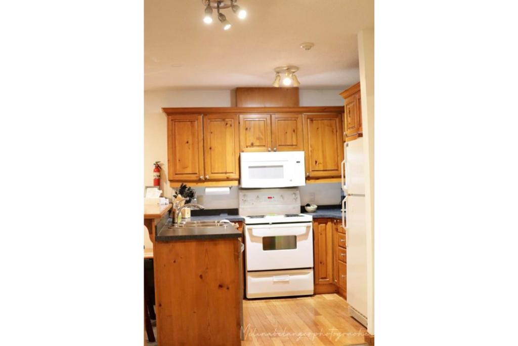 Ferienwohnung Escapade Pinoteau Tremblant Getaway Mont-Tremblant Exterior foto